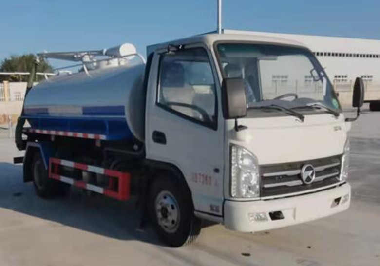 程力凱馬（5-6方）吸糞車