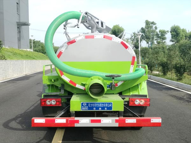 福田藍(lán)牌（3方）吸糞車