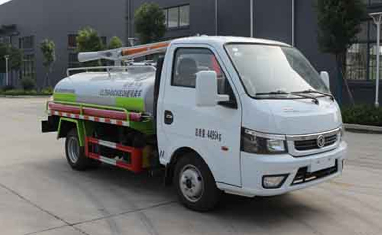 藍牌東風途逸吸糞車