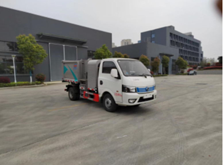  東風(fēng)純電動掛桶式垃圾車			