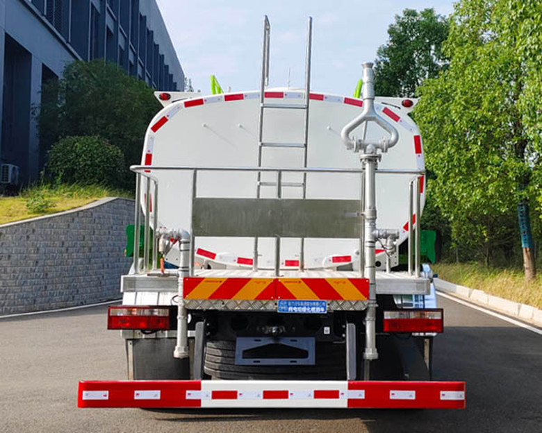 程力純電動(dòng)綠化噴灑車(chē)