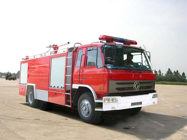 東風(fēng)153干粉消防車(chē)