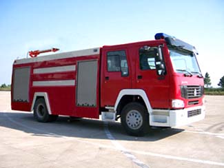 重汽豪濼單橋泡沫消防車(chē)