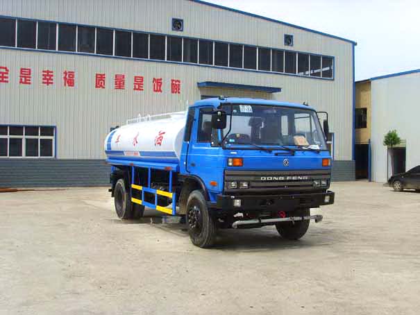 東風153森林消防車