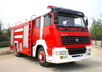斯太爾單橋泡沫消防車(chē)