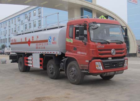 東風(fēng)國四小三軸加油車