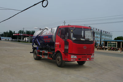 8方解放國(guó)四吸污車(chē)